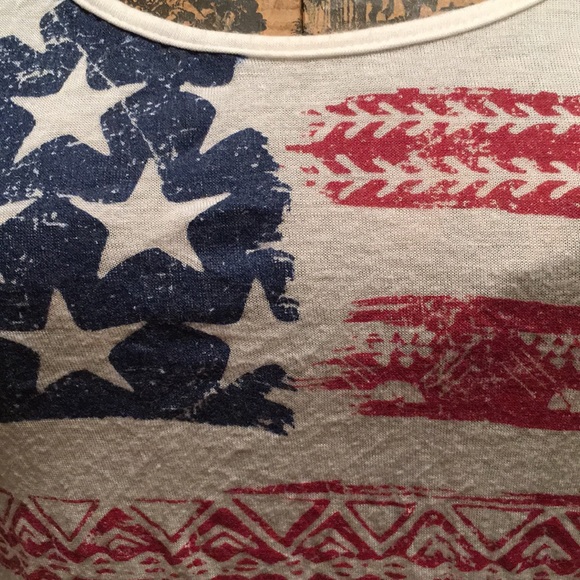 Charlotte Russe American flag tank top - Picture 3 of 3
